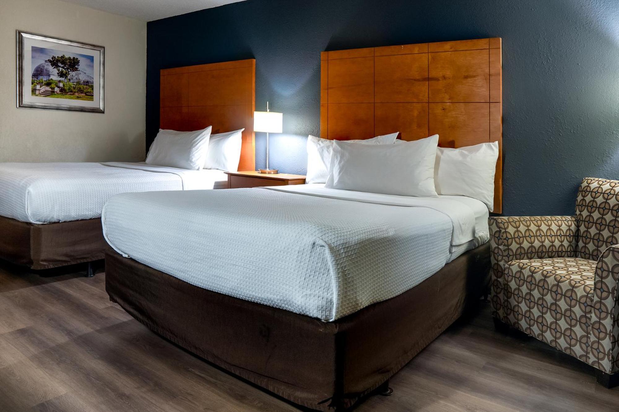 American Inn & Suites Ferndale Esterno foto